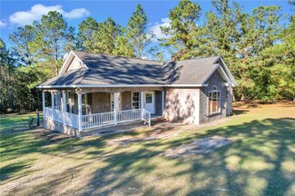 5021 Constance Rd, Jesup, GA 31545