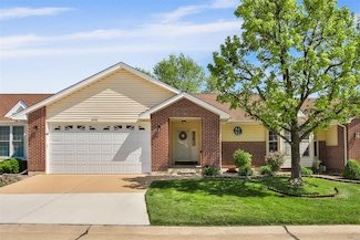 2015 Chapel Hill Crossing, Saint Peters, MO 63376