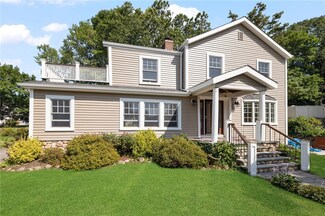 71 Summer St, Westerly, RI 02891