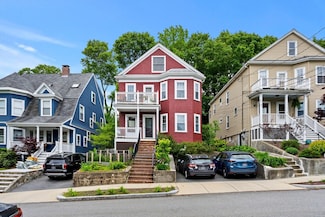38 Tanager St Unit 1, Arlington, MA 02476