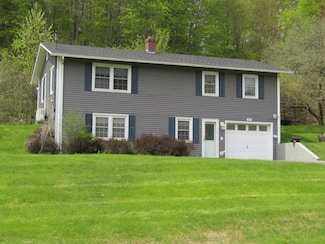 286 Farwell St, Barre, VT 05641