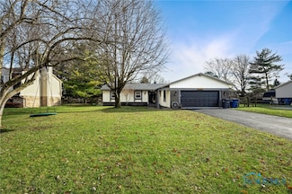 2129 Plum Leaf Ln, Toledo, OH 43614