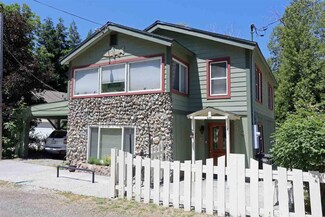 669 S 1st St, Dunsmuir, CA 96025