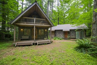 12209 762nd Ave NE, Skykomish, WA 98288