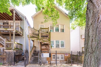 8711 S Exchange Ave, Chicago, IL 60617