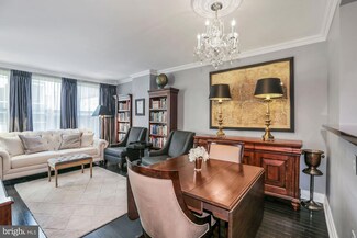 915 E St NW Unit 1002, Washington, DC 20004