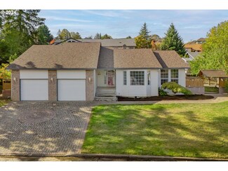 15714 NE 31st Ave, Vancouver, WA 98686