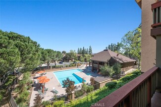 2514 E Willow St Unit 103, Signal Hill, CA 90755