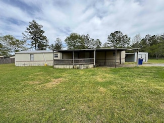 2830 Shady Oak Dr, Silsbee, TX 77656