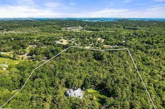 32-70 Lazell St, Hingham, MA 02043