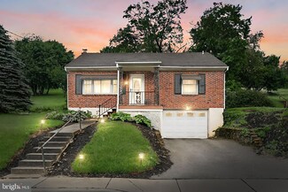 132 Manchester St, Glen Rock, PA 17327