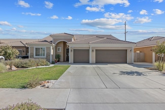 4613 W Payson Ct, Visalia, CA 93291