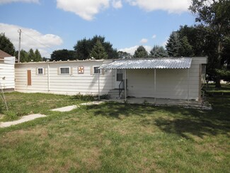 107 N West St, Carpenter, IA 50426