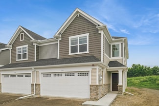 156 Huntington Dr, Waconia, MN 55387