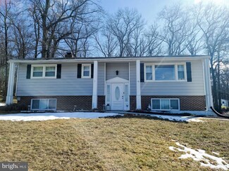 10236 Park View Dr, Felton, PA 17322