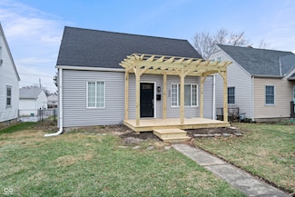 306 N 18th Ave, Beech Grove, IN 46107