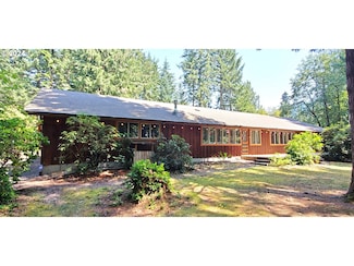 68685 E Huckleberry Dr, Welches, OR 97067