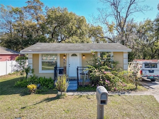 615 N Emory Ave, Kissimmee, FL 34741