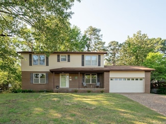 14 Bradford Dr, Little Rock, AR 72227