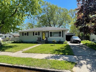 1269 Aurora Ave, Muskegon, MI 49442