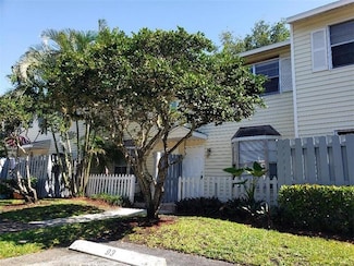 93 SW 3rd St, Pompano Beach, FL 33060