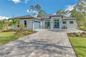 2611 2nd Ave NE, Rural Estates, FL 34120