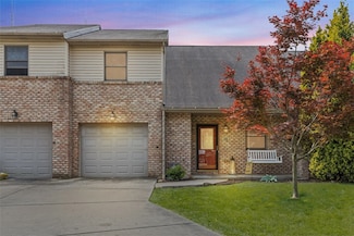 182 Cambria Hill Dr, Tarentum, PA 15084