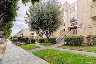 26101 Vermont Ave Unit 304B, Harbor City, CA 90710