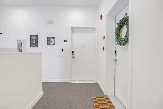 2431 Cleat Ln Unit 301, Sacramento, CA 95818