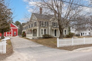 276 Main St, Cumberland Center, ME 04021