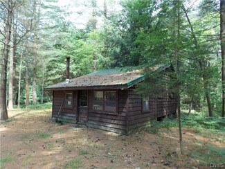 6736 Independence Dr, Glenfield, NY 13343