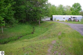 2579 Rushton Rd, Central Lake, MI 49622