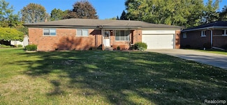 42152 Tessmer Dr, Sterling Heights, MI 48314