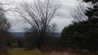 547 Wentworth Rd, Walpole, NH 03608