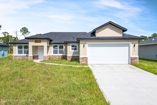 639 Tobias St, Palm Bay, FL 32909