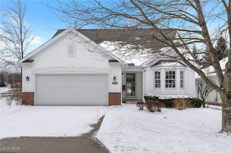 1496 Golden Ln, Broadview Heights, OH 44147