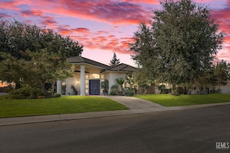 10400 Redbridge Way, Bakersfield, CA 93311