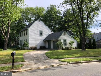 110 Abbey Rd, Voorhees, NJ 08043