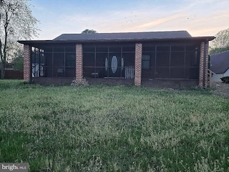 143 Woodland Ct, Luray, VA 22835