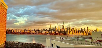 8800 Jfk Blvd E Unit 8D, North Bergen, NJ 07047