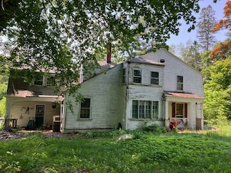 19&21 Common St, Petersham, MA 01366