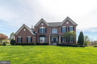 511 Cornell Dr, Warrington, PA 18976