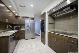 7500 Callaghan Rd Unit 304, San Antonio, TX 78229