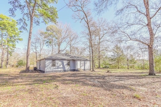 3735 Woodpeckers Grove, Cleveland, TX 77328