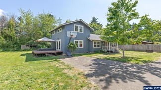 1215 SW 35th St, Corvallis, OR 97333