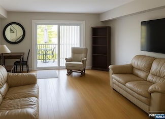 550 Fairview Ave Unit 316, Westwood, NJ 07675