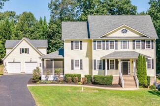212 Barringer Dr, Rustburg, VA 24588