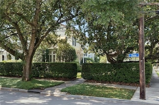 1530 State St, New Orleans, LA 70118