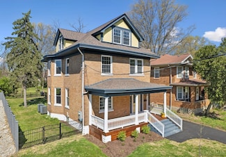 5123 Stewart Ave, Cincinnati, OH 45227