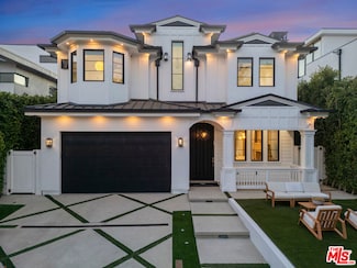 843 N Spaulding Ave, Los Angeles, CA 90046